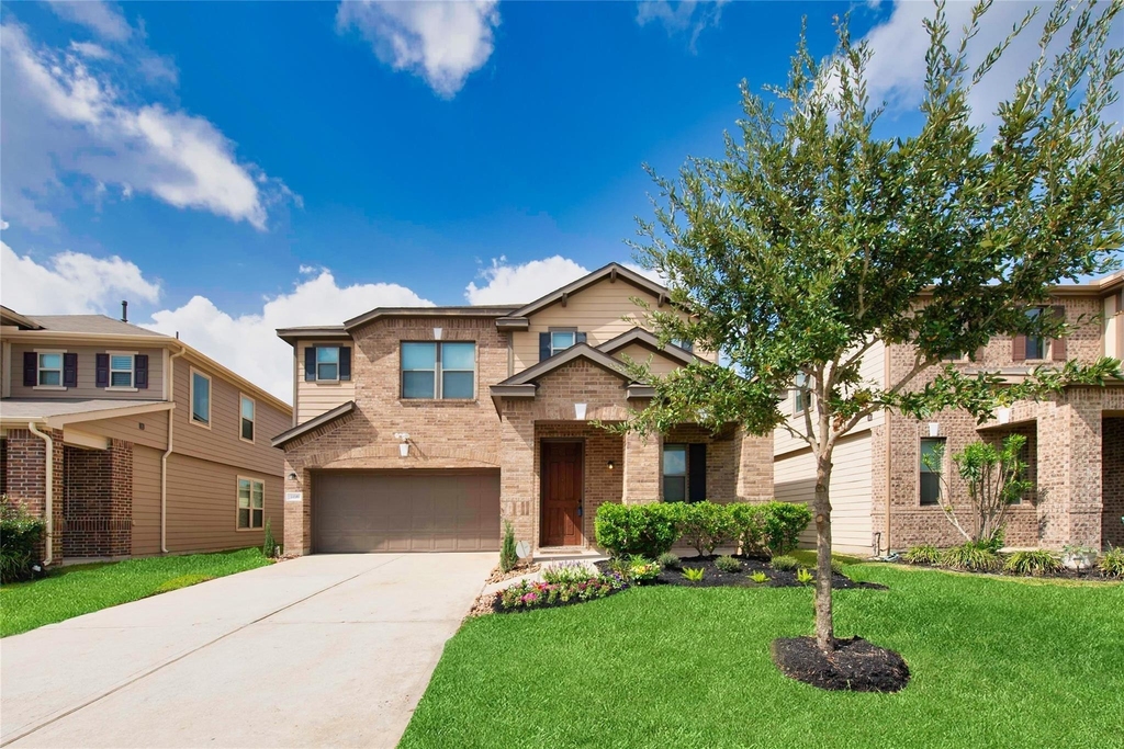 4459 Ashberry Pine Lane - Photo 0