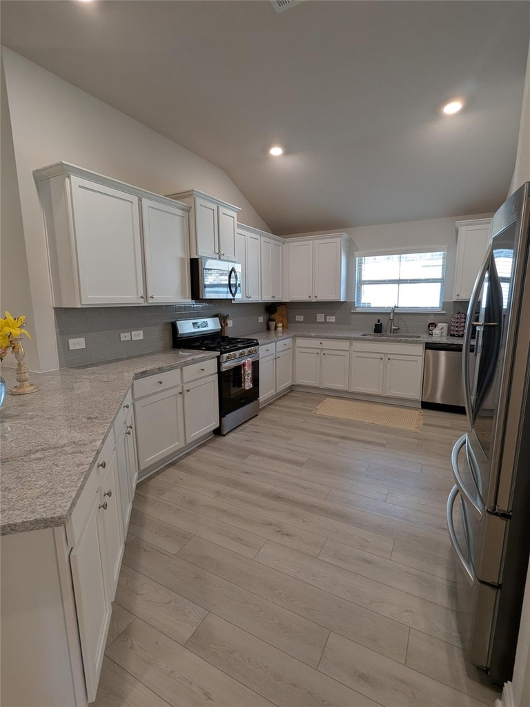 2605 Golden Palms - Photo 40
