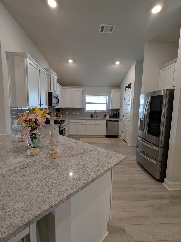 2605 Golden Palms - Photo 16