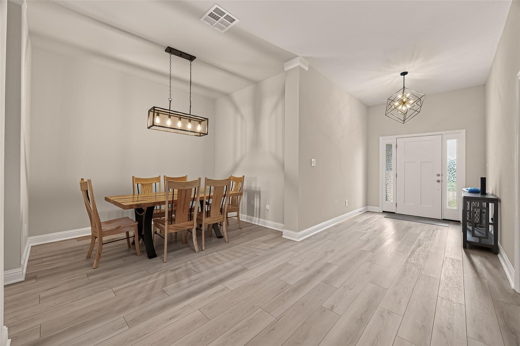 2605 Golden Palms - Photo 13