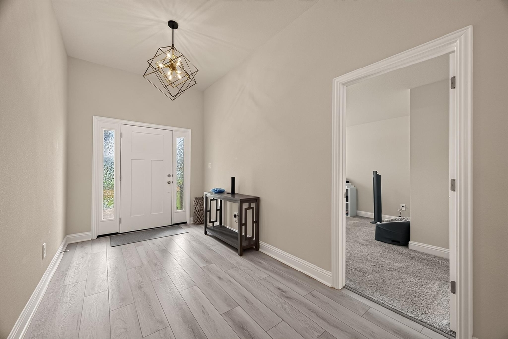 2605 Golden Palms - Photo 6