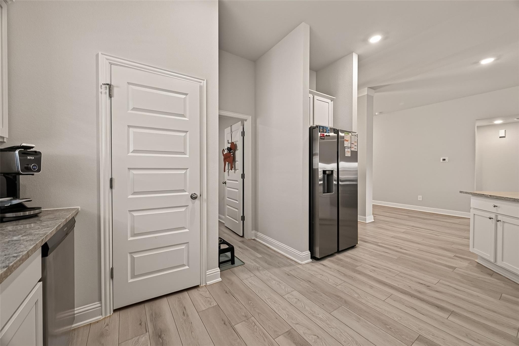 2605 Golden Palms - Photo 15