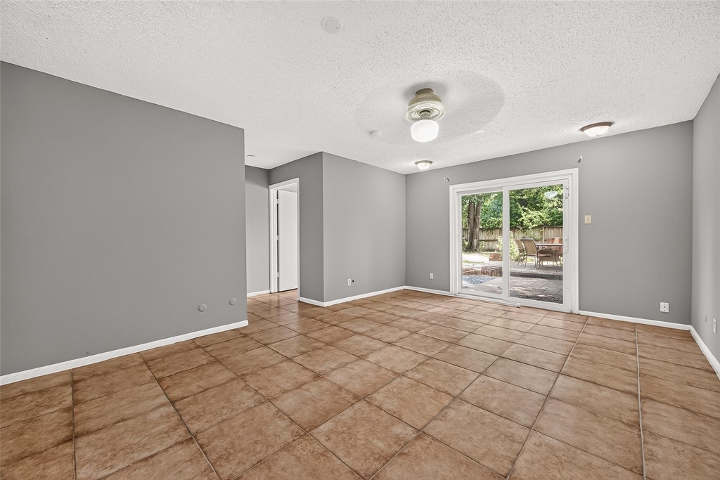 19002 Mirror Lake Drive - Photo 28