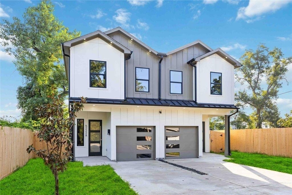 5222 Gold Street - Photo 0