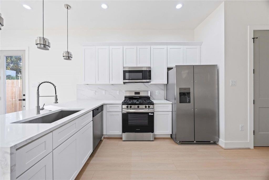5222 Gold Street - Photo 5