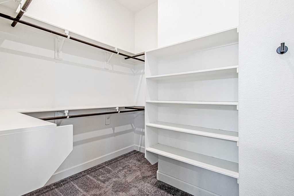 4002 Maple Glen Drive - Photo 24