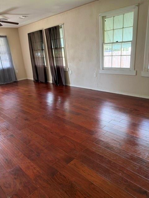 512 Stimpson Street - Photo 2