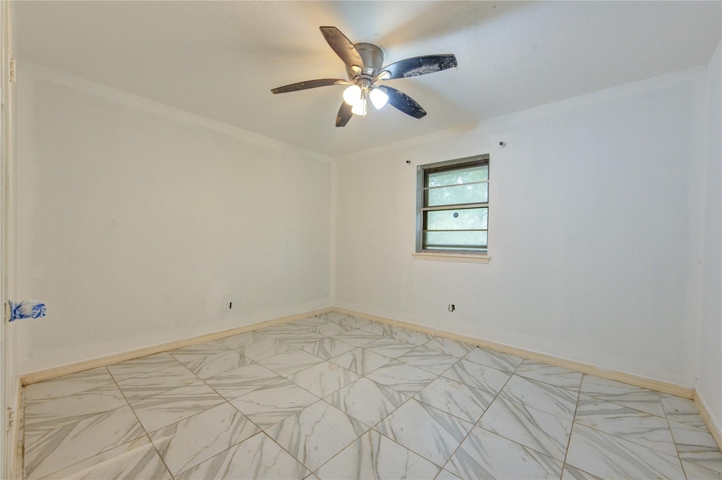 2117 Willow Wisp Drive - Photo 4