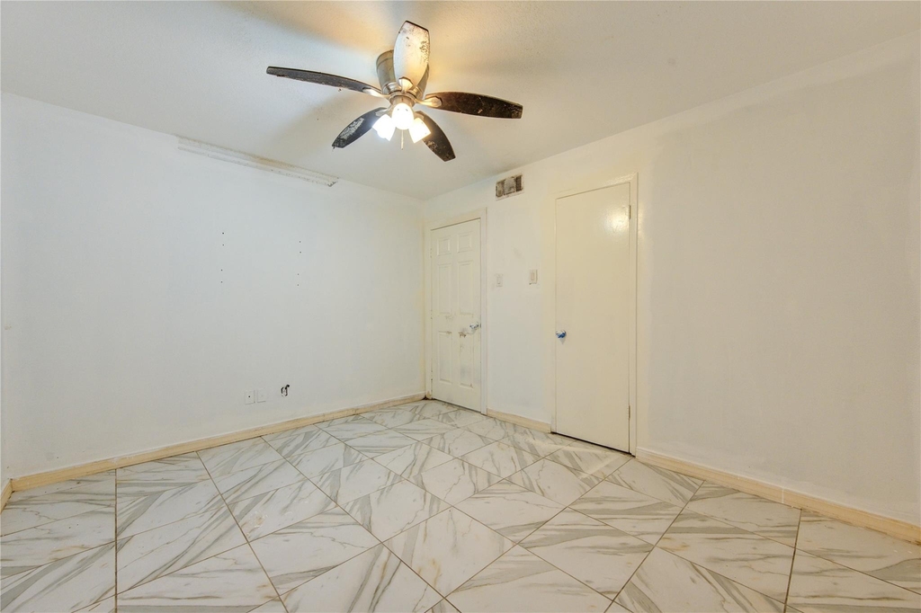 2117 Willow Wisp Drive - Photo 5