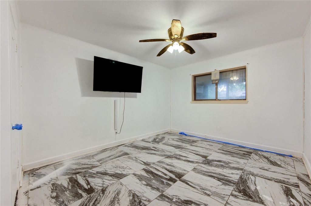 2117 Willow Wisp Drive - Photo 2