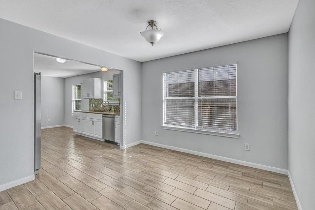 2927 Cypress Island Drive - Photo 5