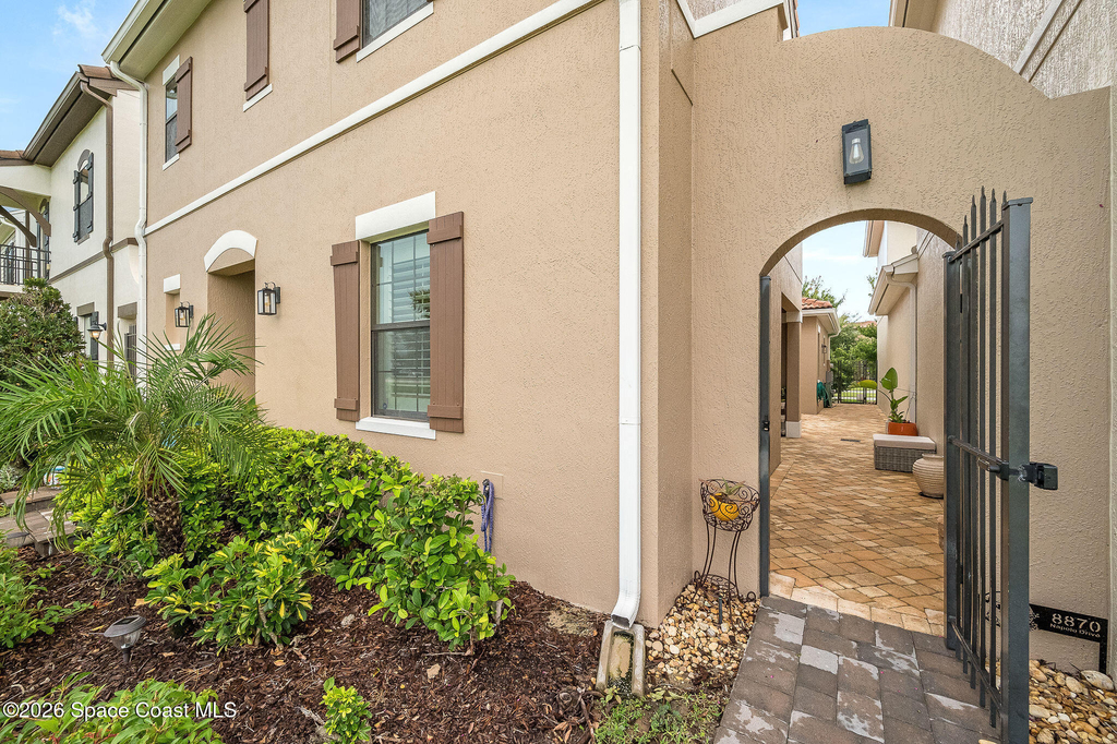 8870 Napolo Drive - Photo 40