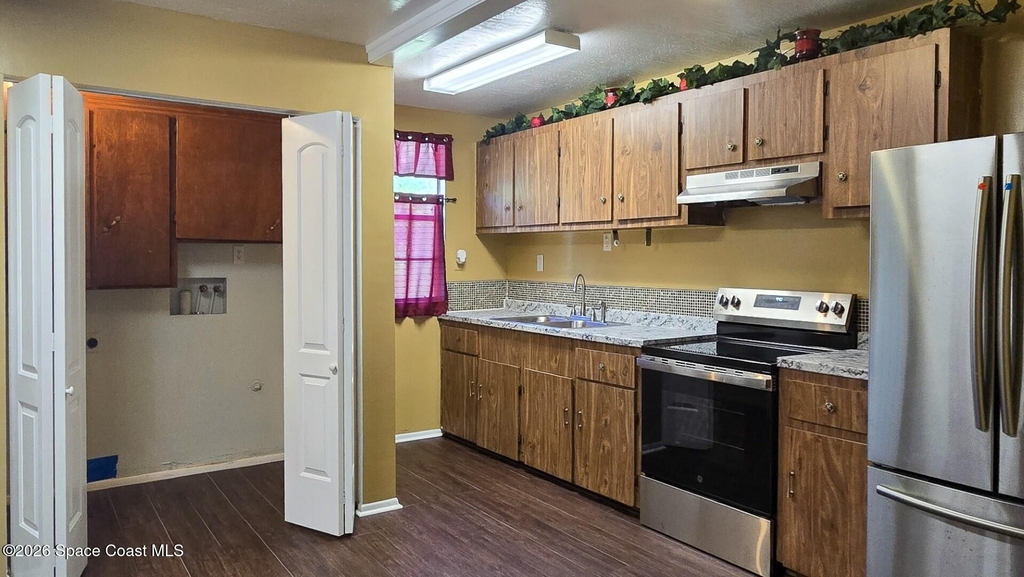 3788 W Railroad Avenue - Photo 6