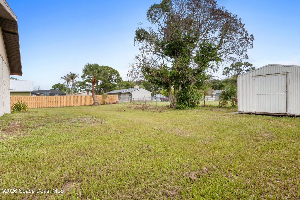 1569 Richards Drive Ne - Photo 16