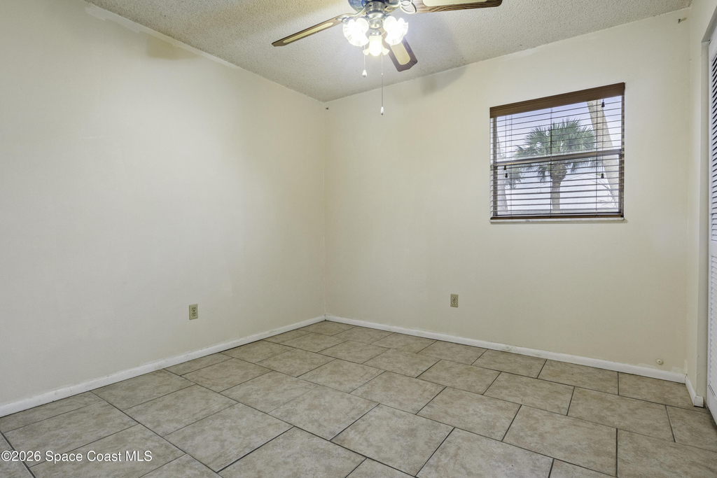 1569 Richards Drive Ne - Photo 12