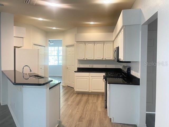 8343 Torrington Avenue - Photo 13