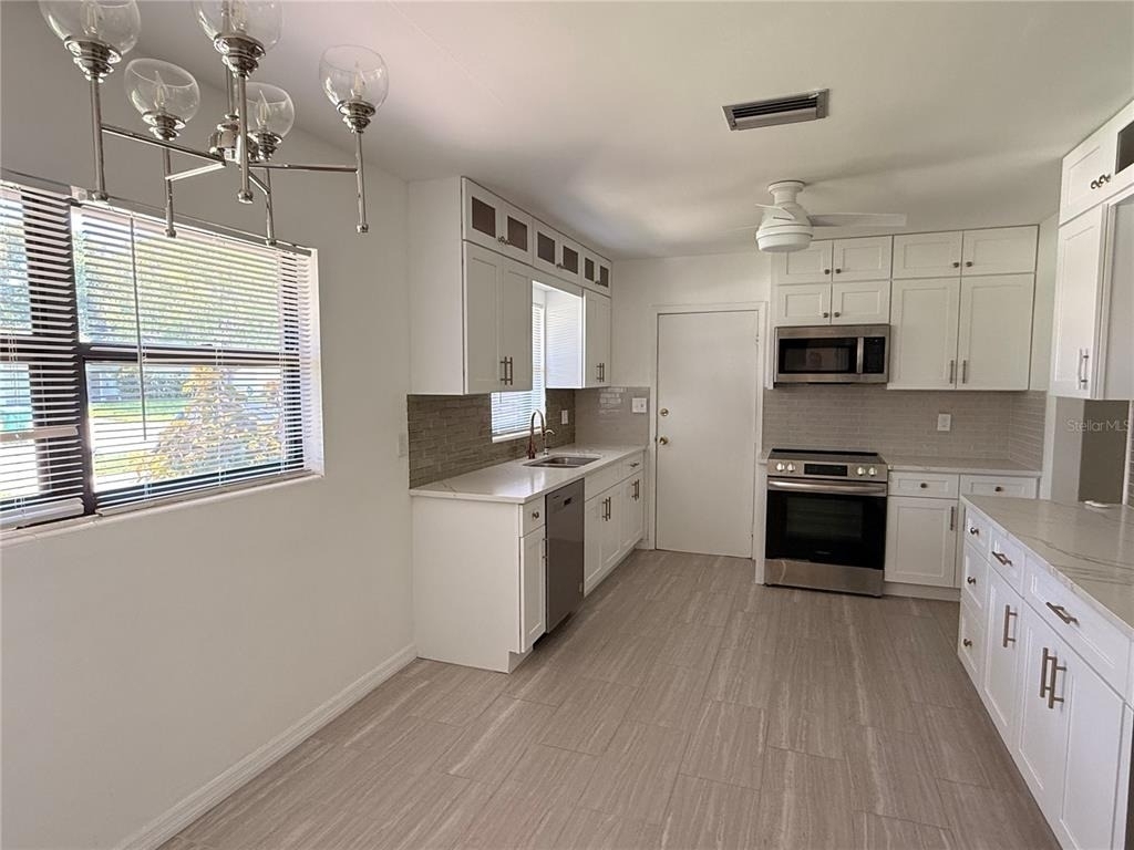 164 Pinewood Avenue - Photo 6