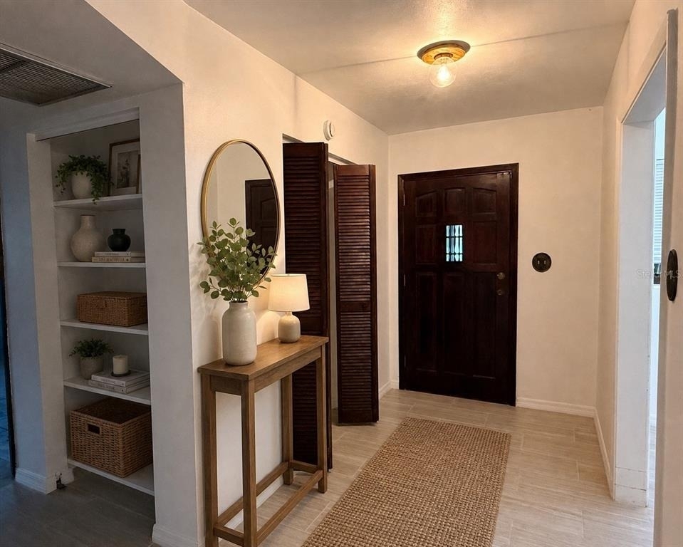164 Pinewood Avenue - Photo 3