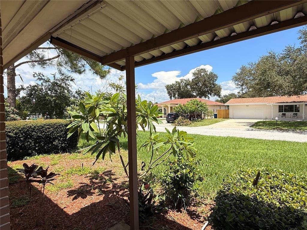 164 Pinewood Avenue - Photo 2