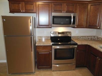 7100 Dartmouth Avenue N - Photo 9