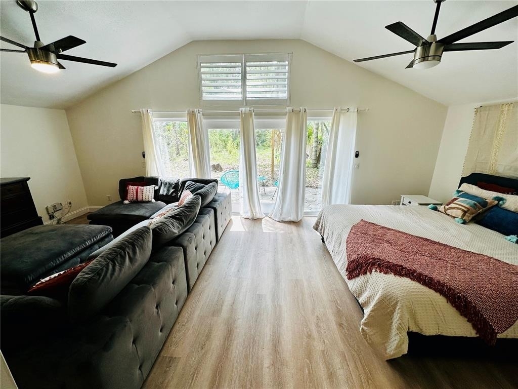 1222 E Crawford Street - Photo 0