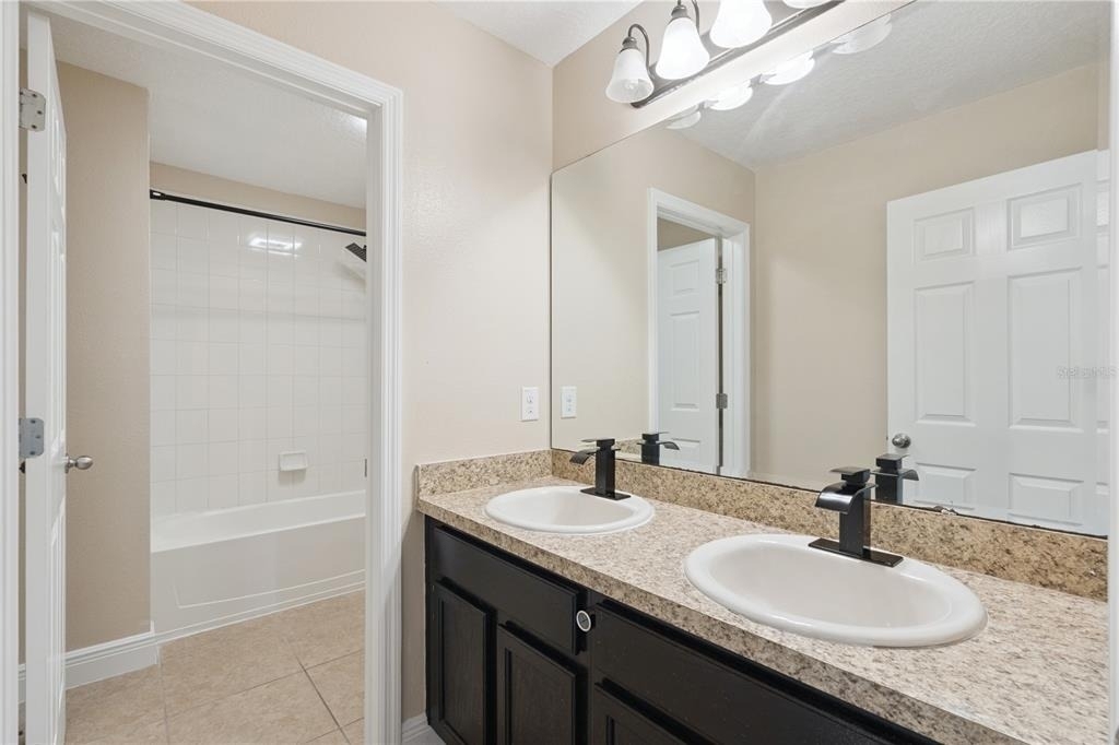 2227 Napone Lane - Photo 21