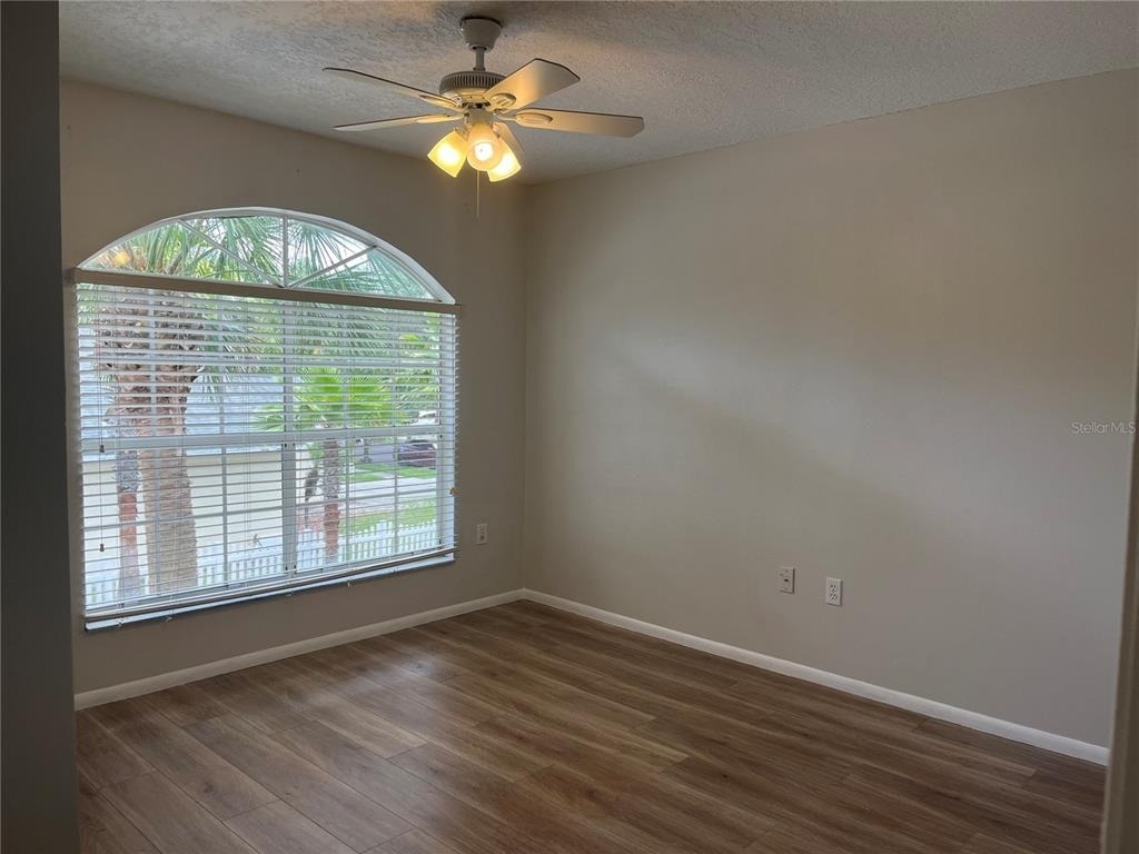 820 Stonechapel Court - Photo 6