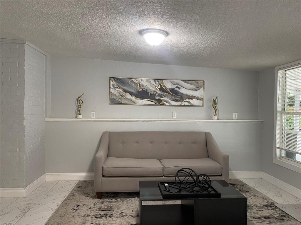 729 Seminole Avenue - Photo 1