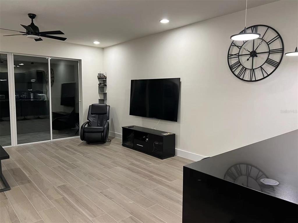 17240 Blessing Drive - Photo 8