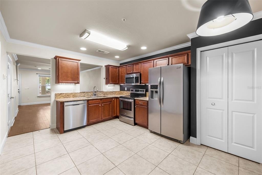 4605 Sw 48th Drive - Photo 6
