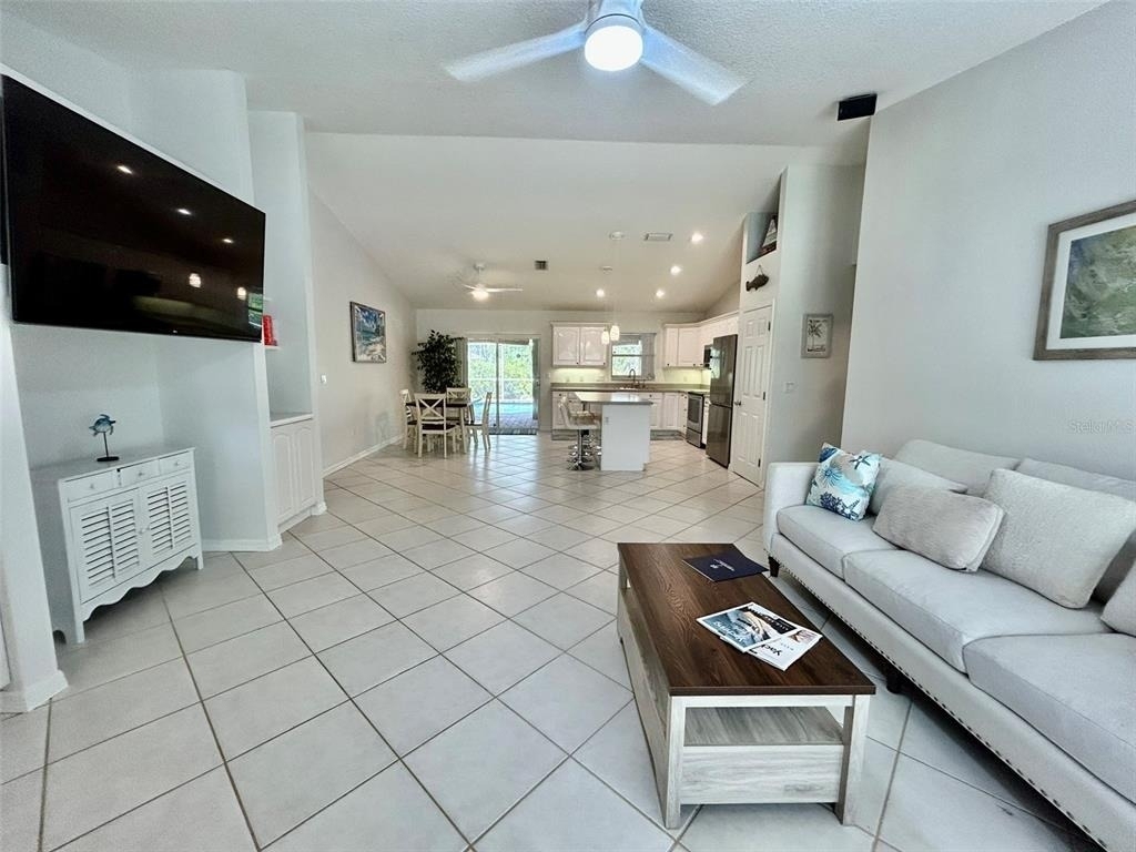 142 Solana Street - Photo 2