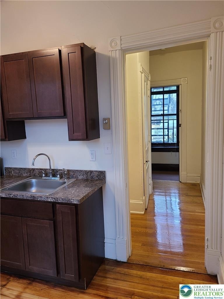 507 1st Avenue - Photo 14