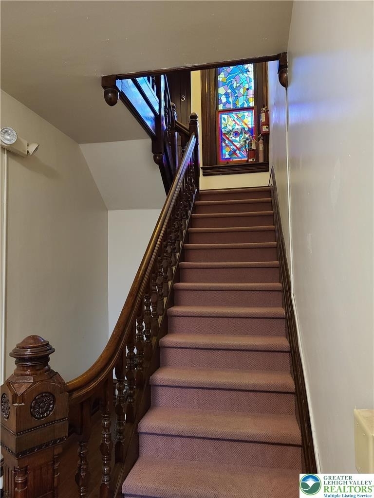 507 1st Avenue - Photo 3