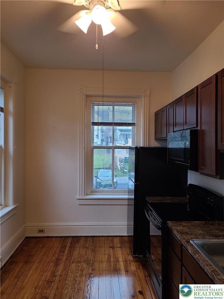 507 1st Avenue - Photo 17