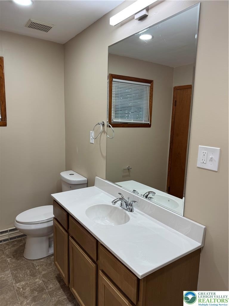 1035 Ridge Avenue - Photo 32