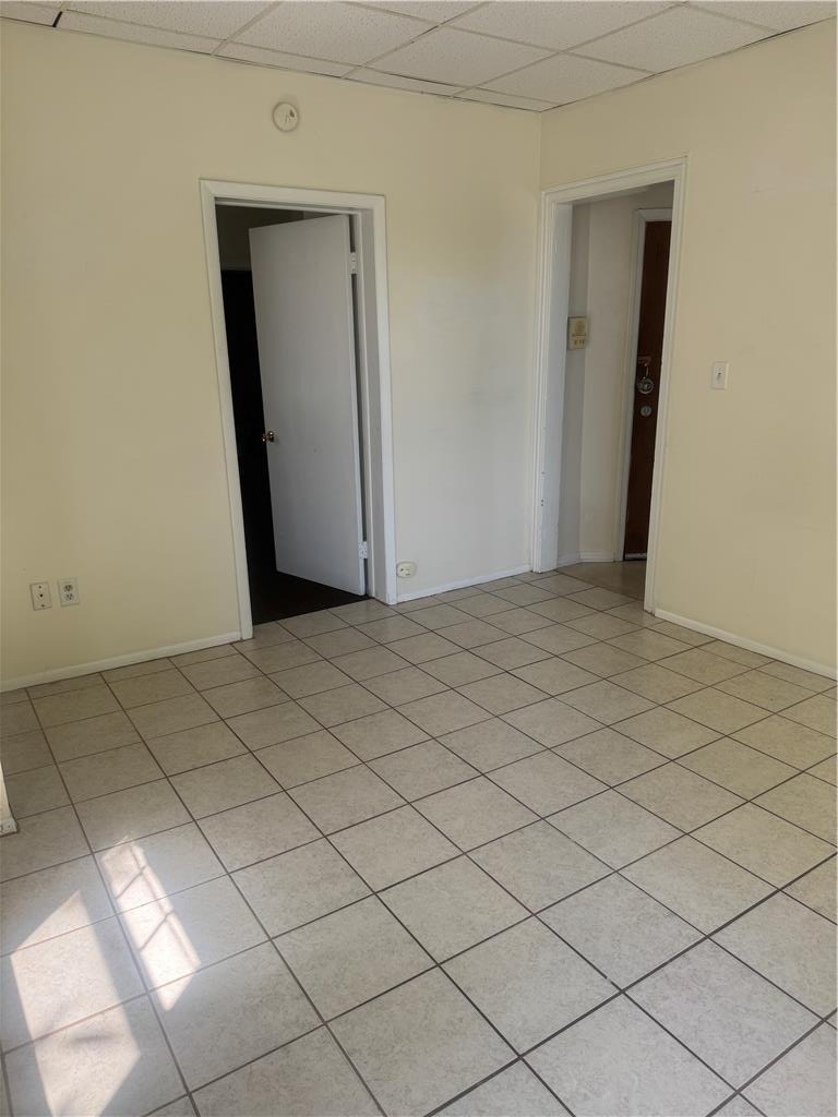 717 Center Street - Photo 4