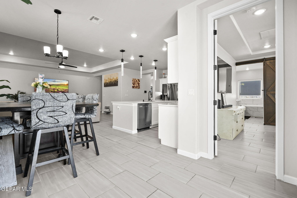 257 Staffs Way - Photo 13
