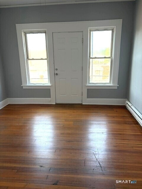 2744 Fairfield Avenue - Photo 3