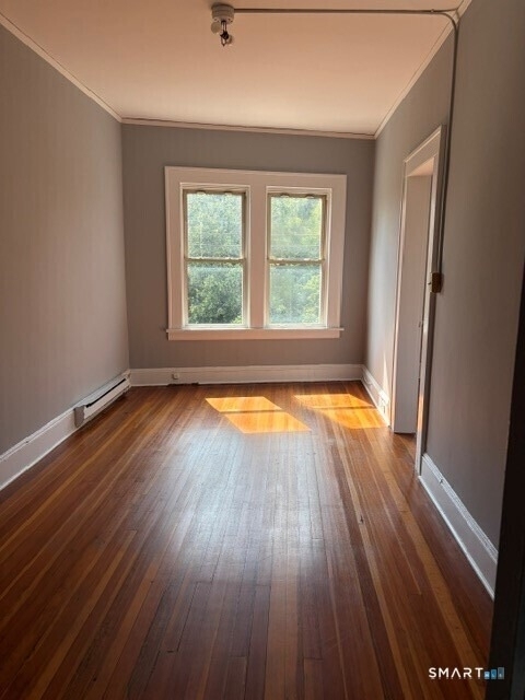 2744 Fairfield Avenue - Photo 8