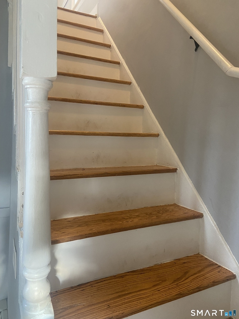 739 Frost Road - Photo 6
