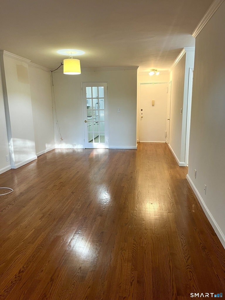 71 Strawberry Hill Avenue - Photo 1