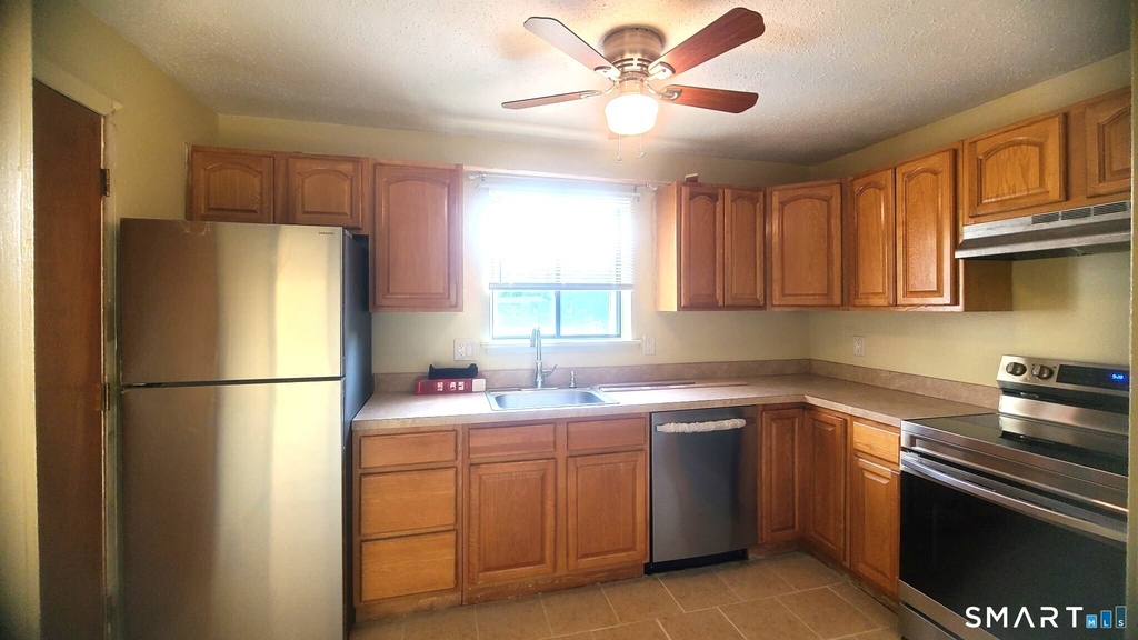 285 High Path Road - Photo 8