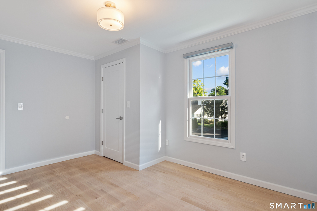 123 East Avenue - Photo 15