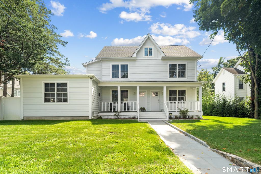 123 East Avenue - Photo 0