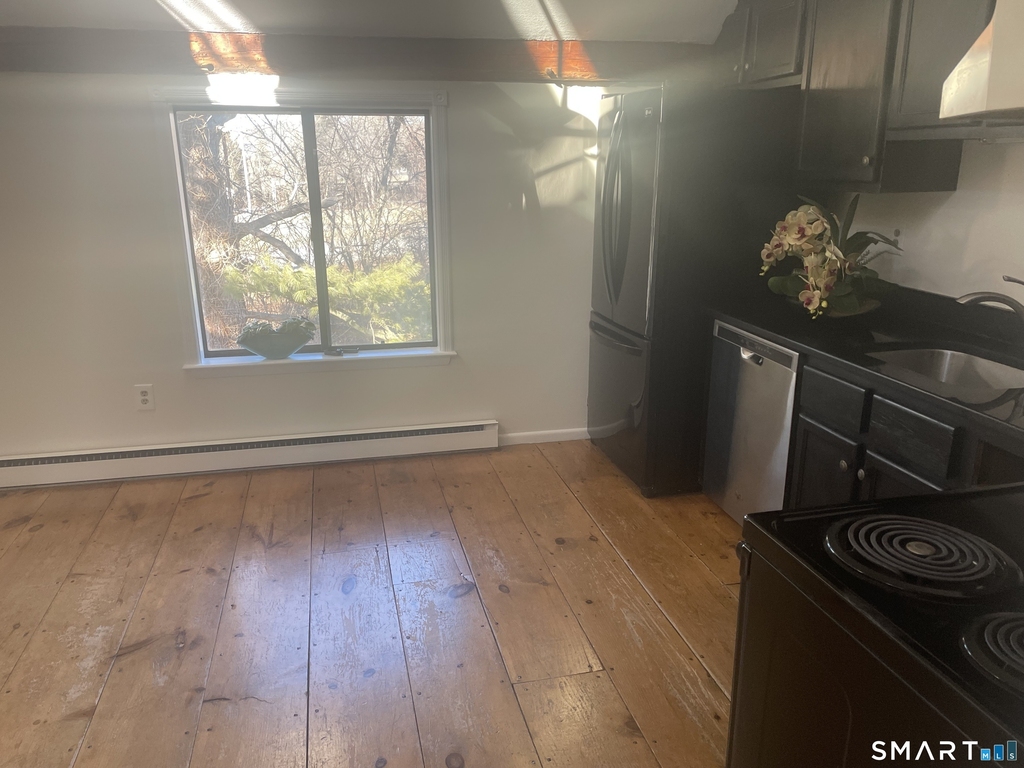 274 Church Street - Photo 4