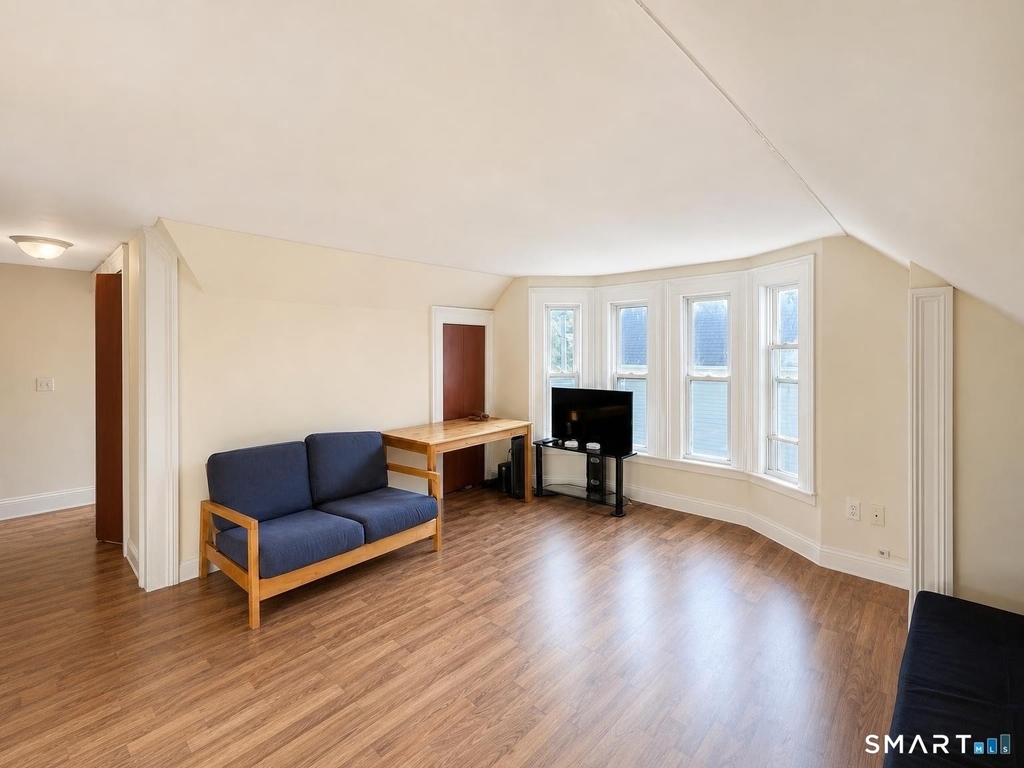 26 Compton Street - Photo 25