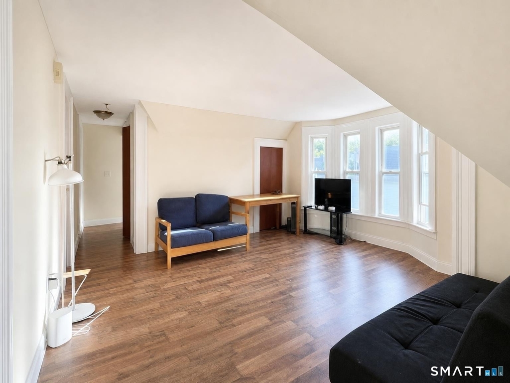 26 Compton Street - Photo 24