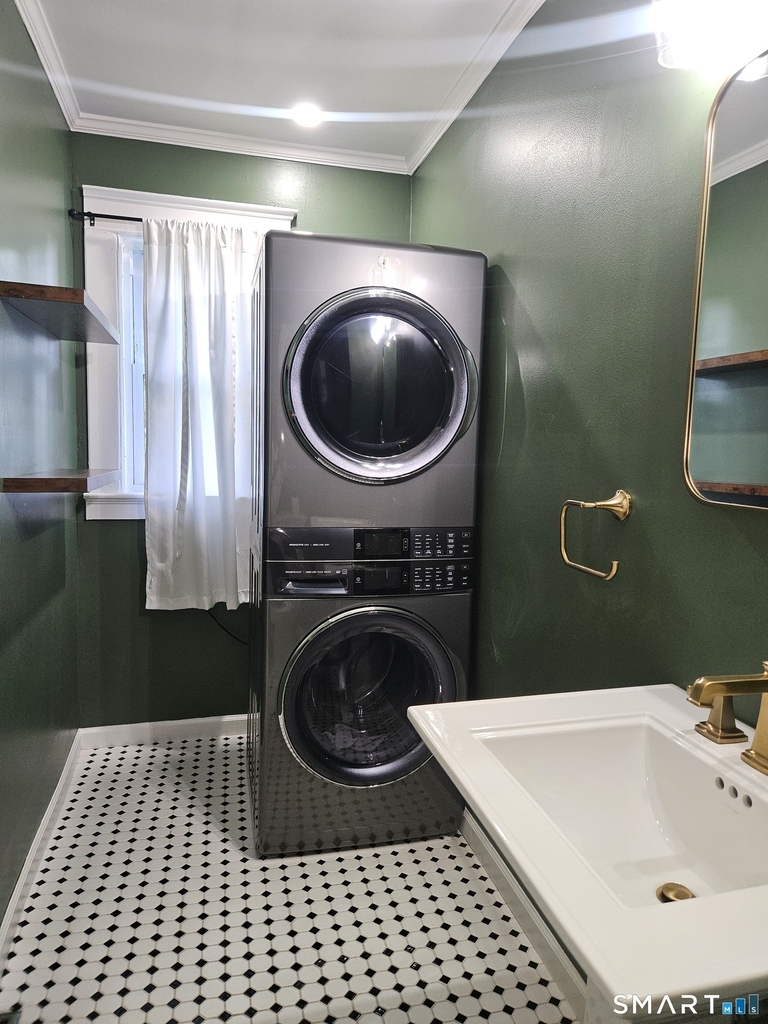 188 Plainville Avenue - Photo 11