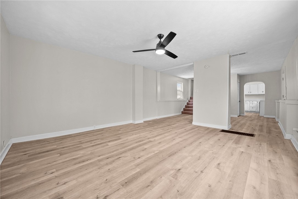 415 Giffin Ave - Photo 3