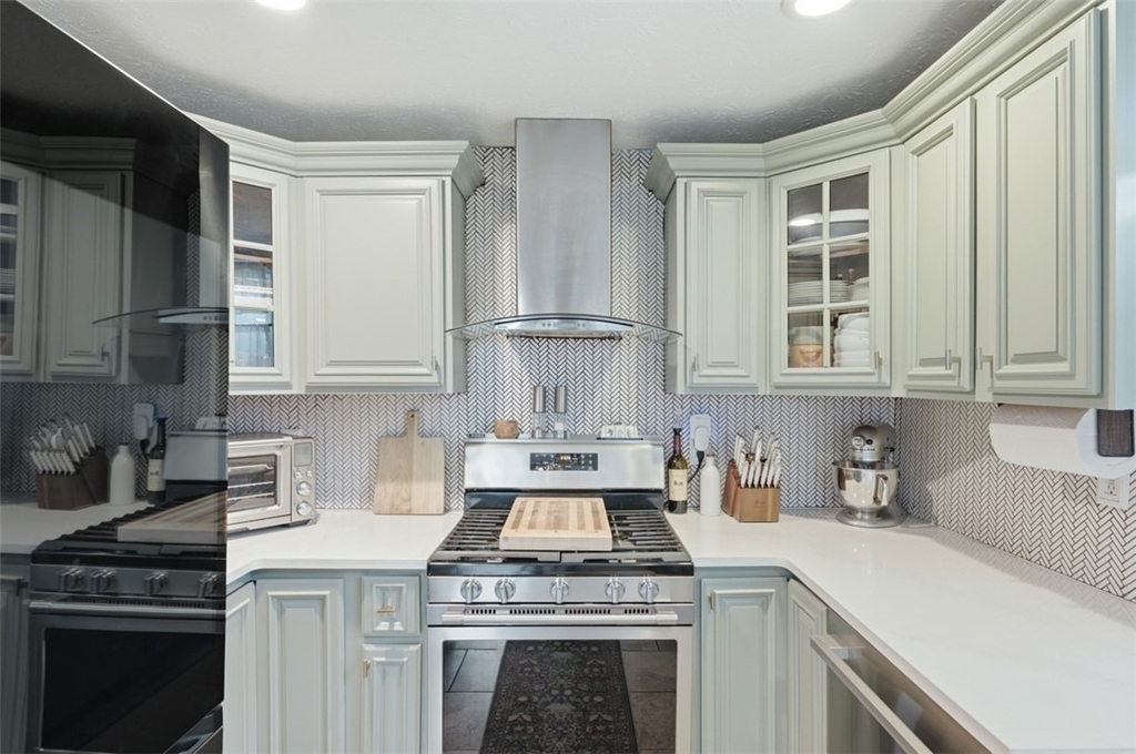 305 Centennial Ave - Photo 10